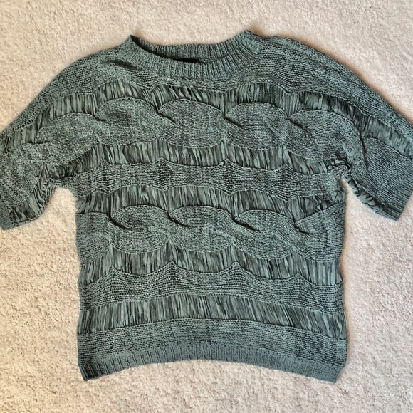 a+ro gray open knit short sleeve sweater sz S - Picture 2 of 5